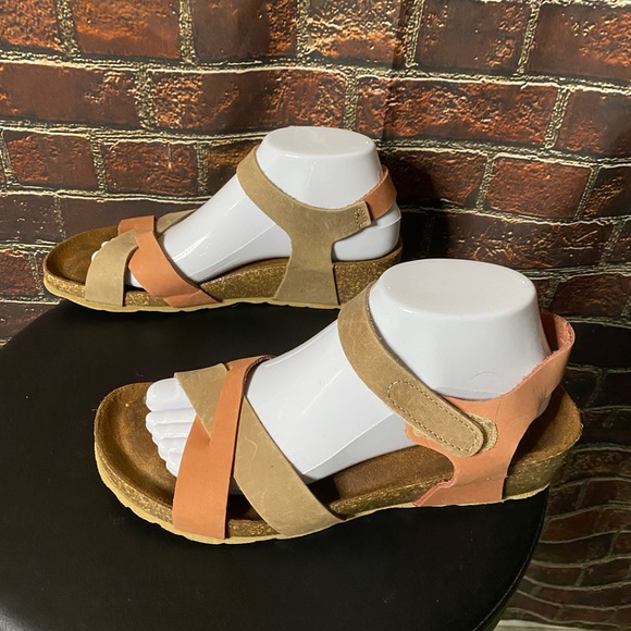 Bio Gold Pink & Tan Wedges Sz 8 - Picture 2 of 8